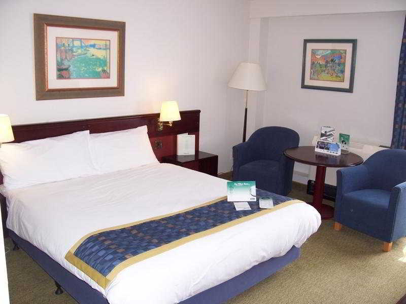 Holiday Inn Leicester City, An Ihg Hotel Room photo